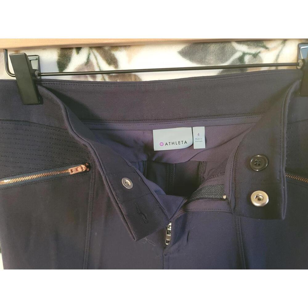Athleta Women's Navy Activewear Leggings Size 4